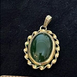 Vintage Sorrento 12k gold over sterling silver jade pendant